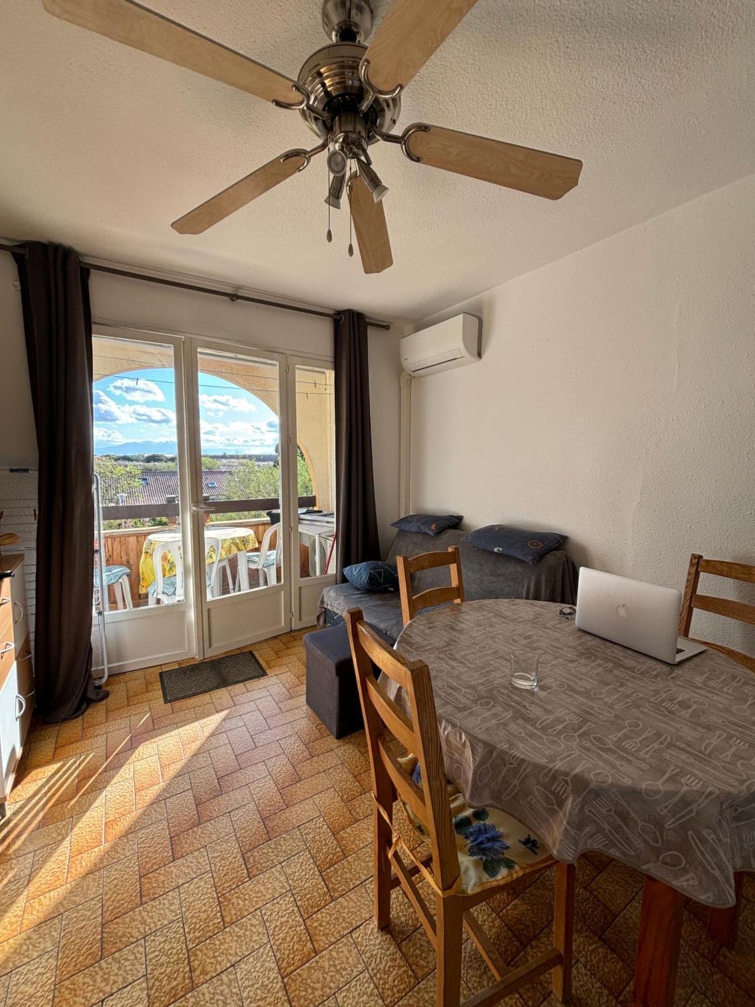 Appartement T2 tout équipé Leucate Esterno foto